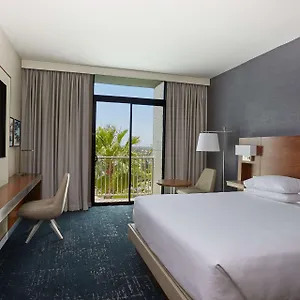 https://radisson-newport-beach.topanaheimhotels.com